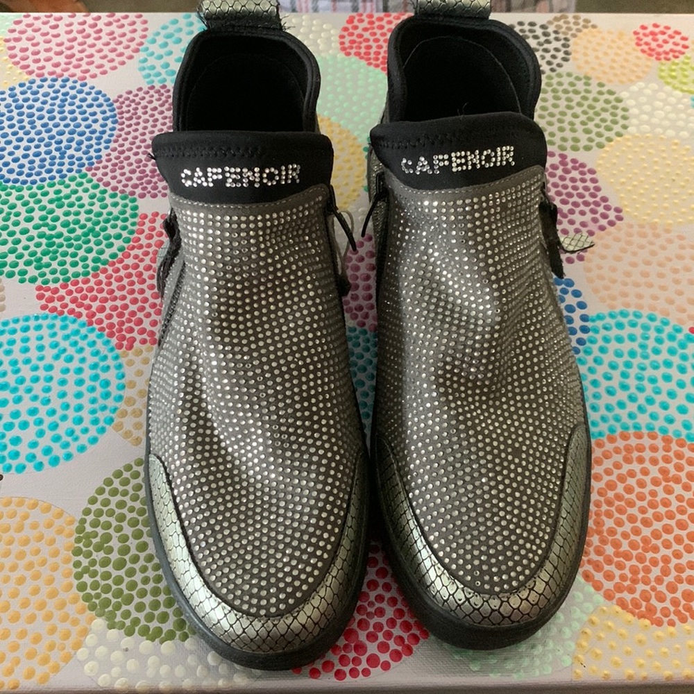 Cafe Noir Studded Booties